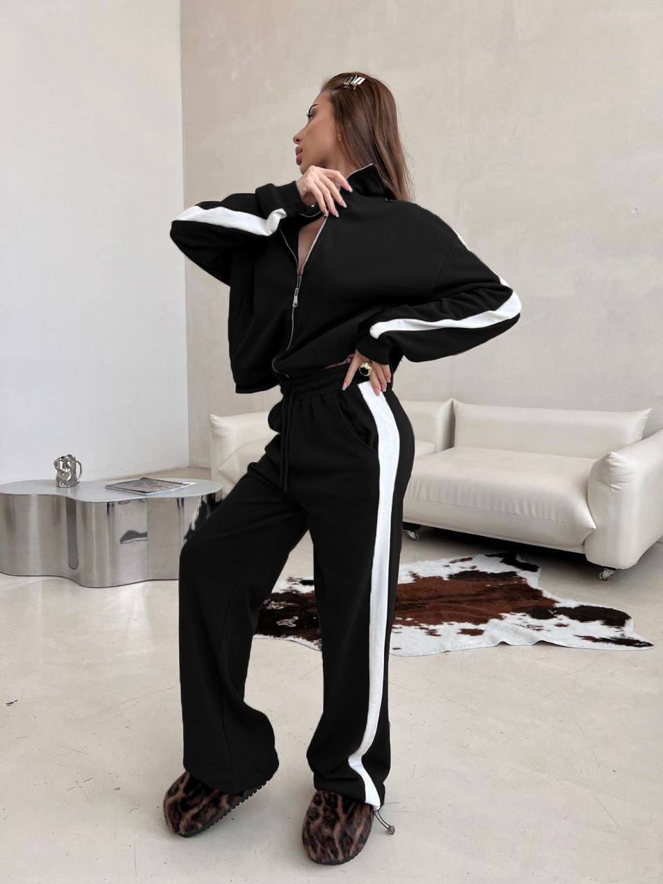 63f31c8c-f3a3-11f0-8624-dee18ff4e8c0_1