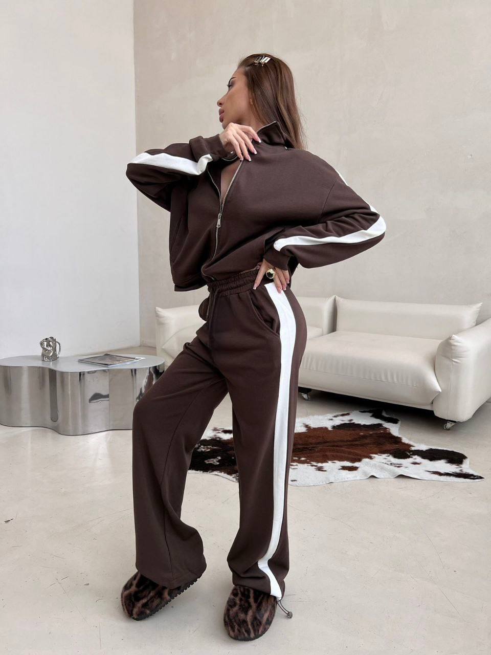 63f31c95-f3a3-11f0-8624-dee18ff4e8c0_1