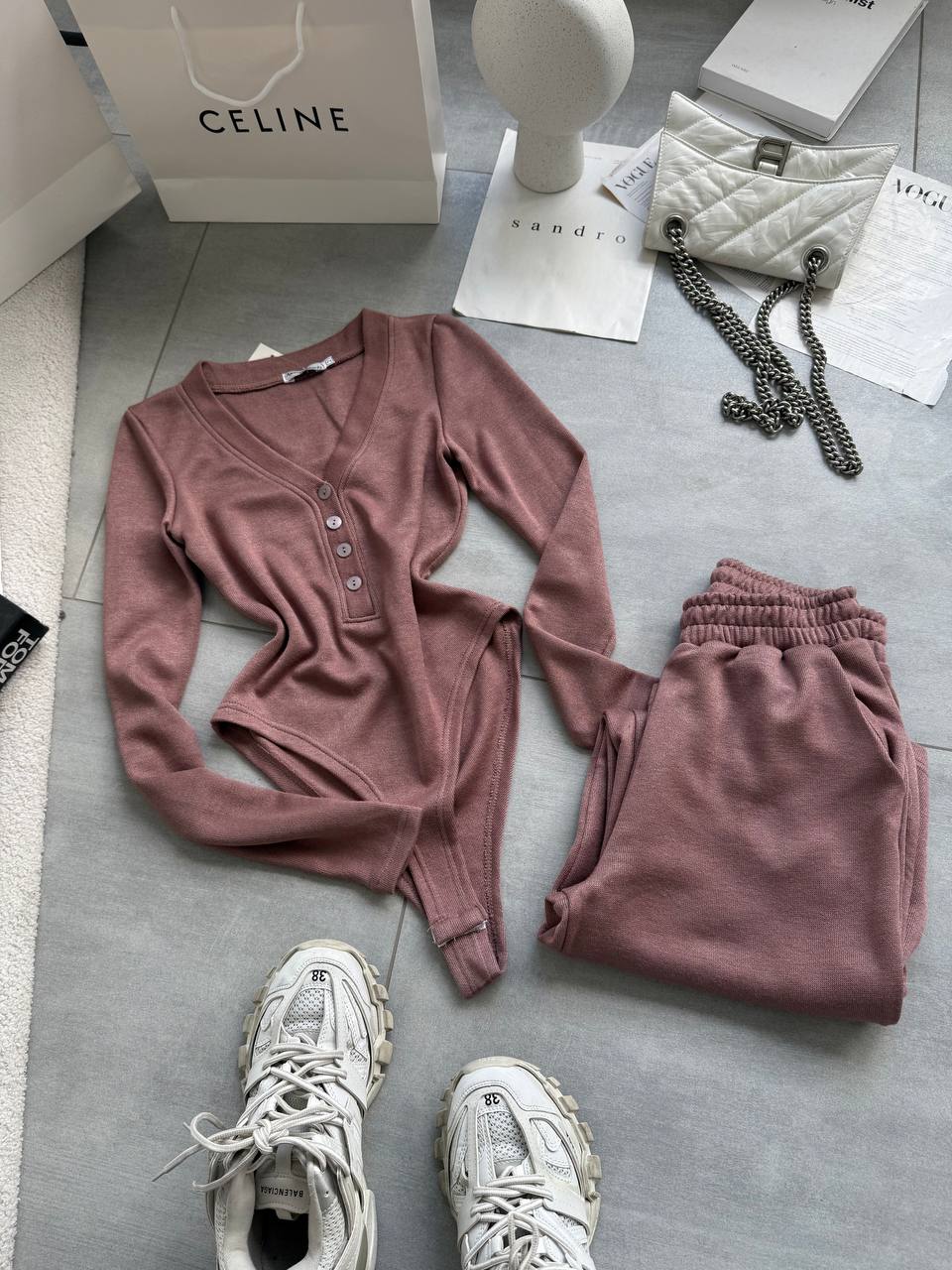 830cd45d-4744-11f0-8622-dee18ff4e8c0_4