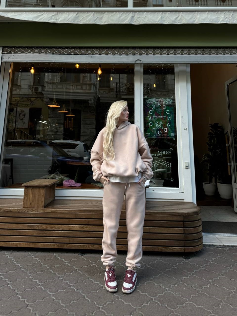 89097ef5-9508-11ef-8620-dee18ff4e8c0_1