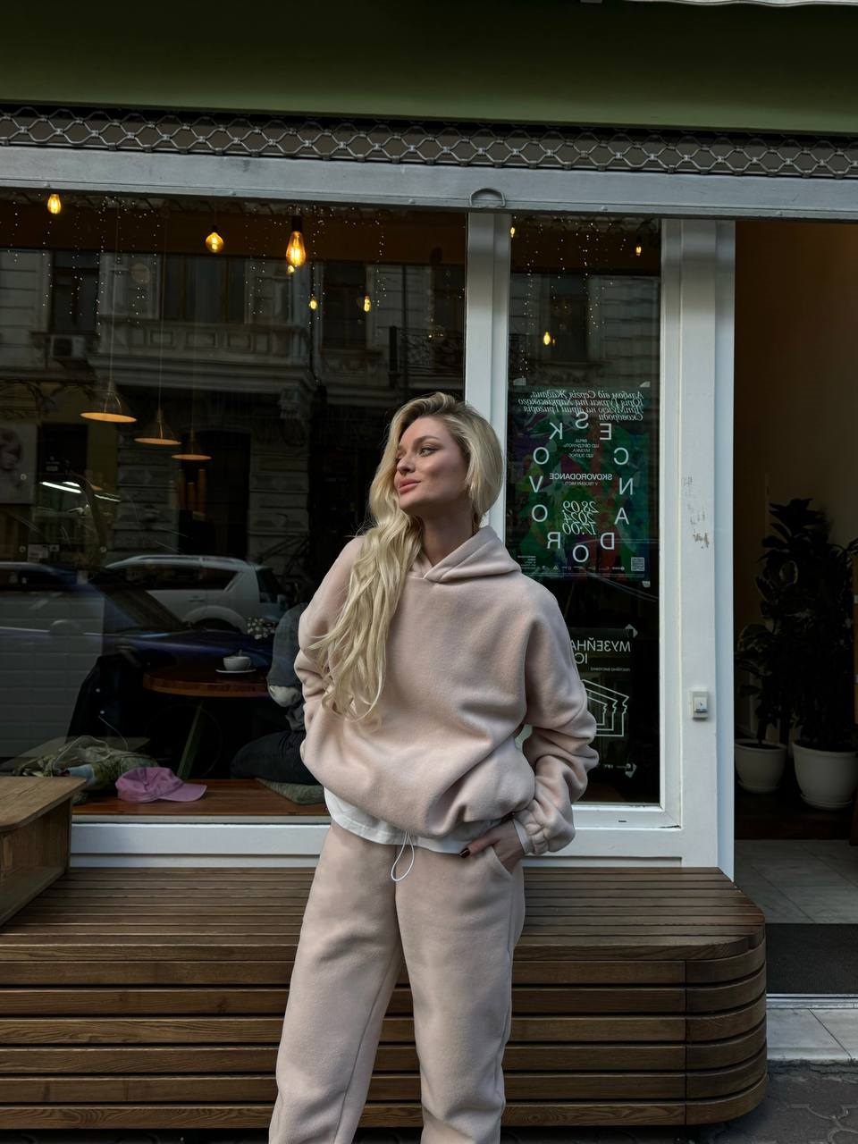 89097ef5-9508-11ef-8620-dee18ff4e8c0_2