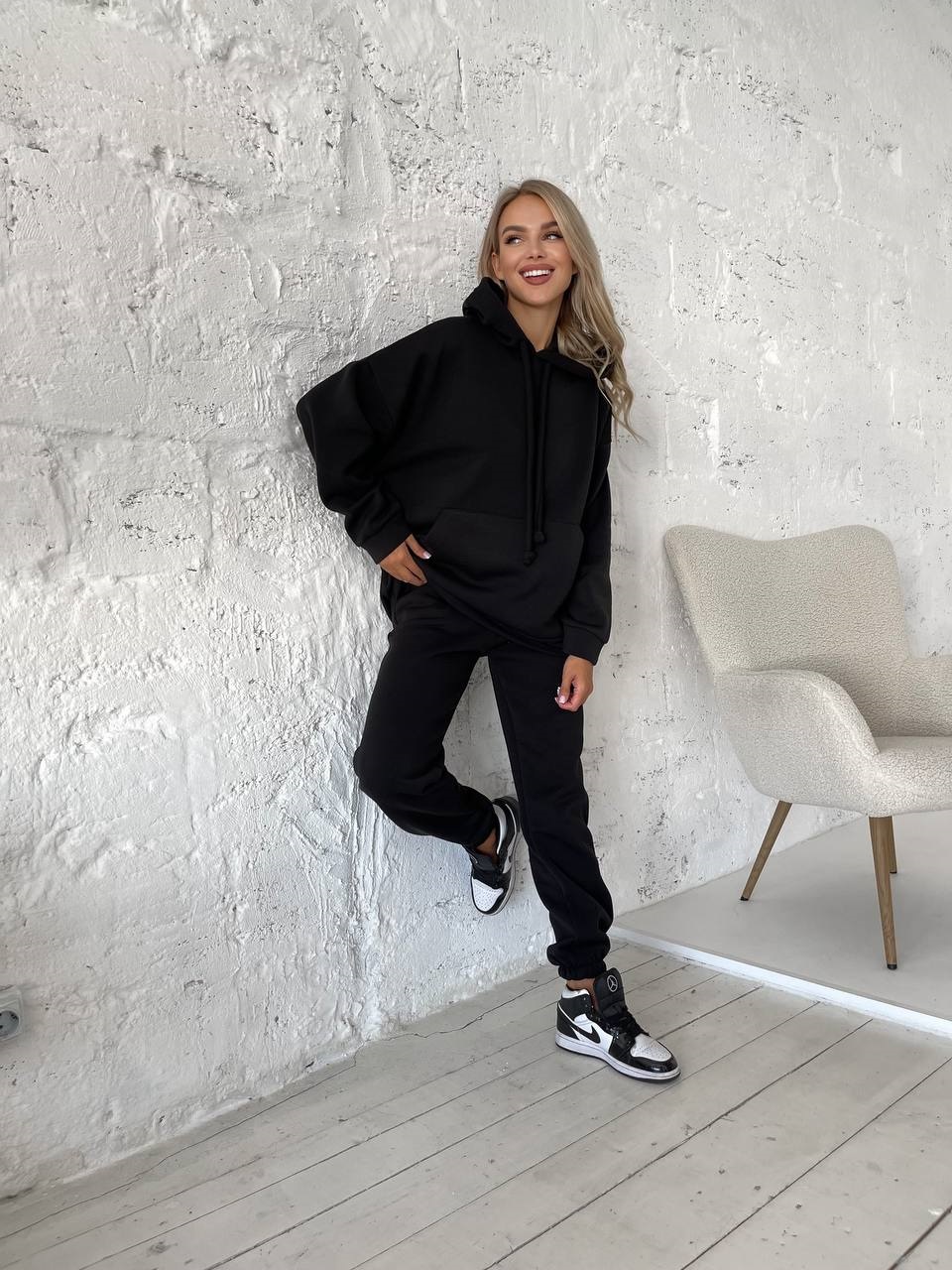 8b06474f-5d96-11ee-ad1c-166b0be12ee5_1