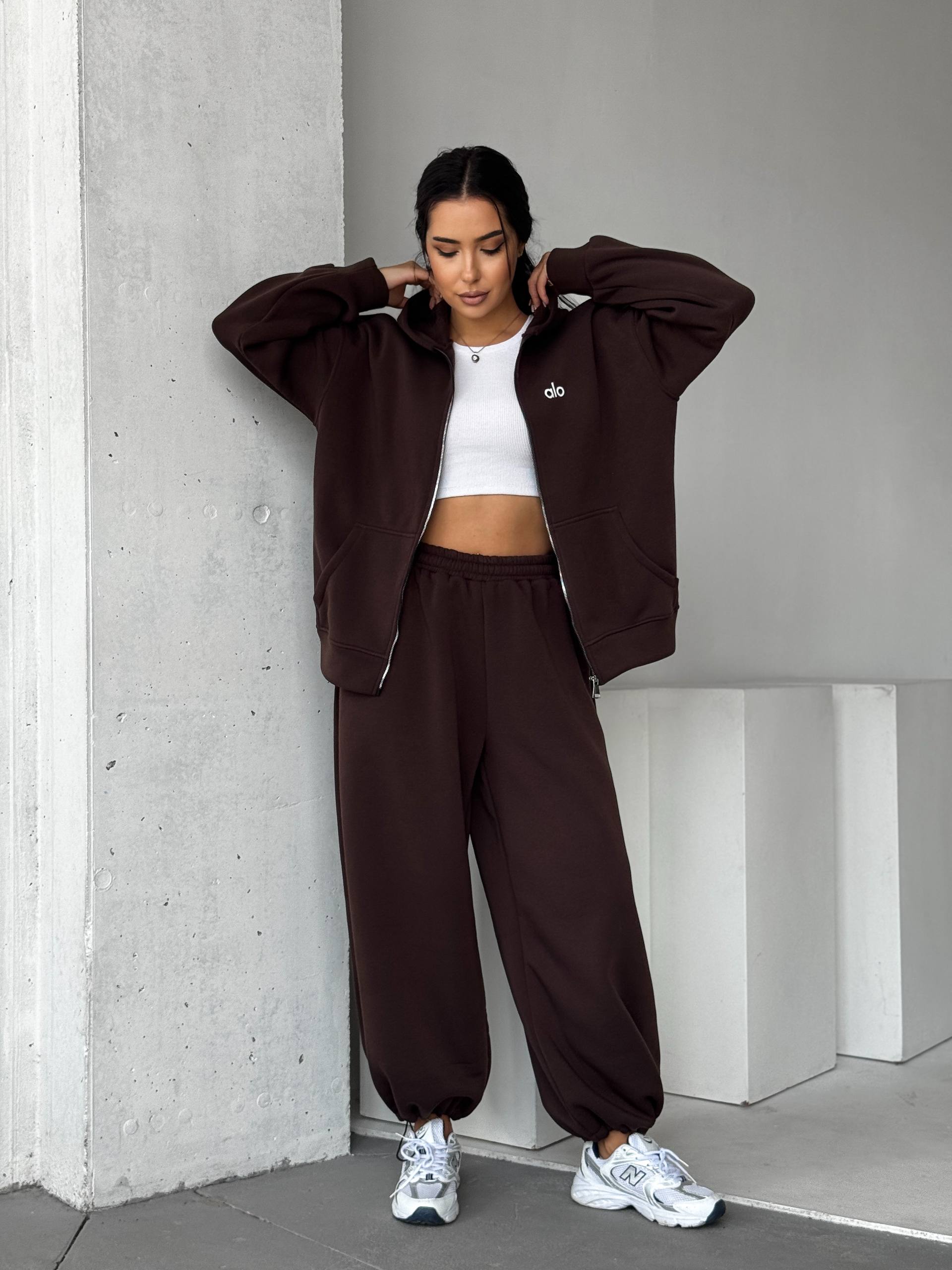 8e5b9635-a147-11f0-8624-dee18ff4e8c0_2