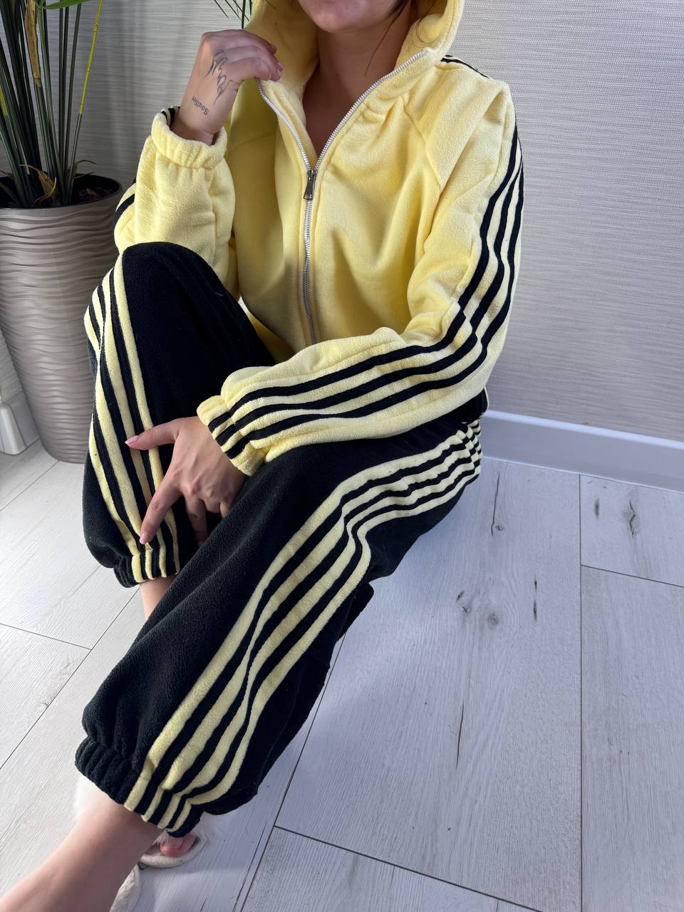 8fae34d1-fe20-11f0-8624-dee18ff4e8c0_1