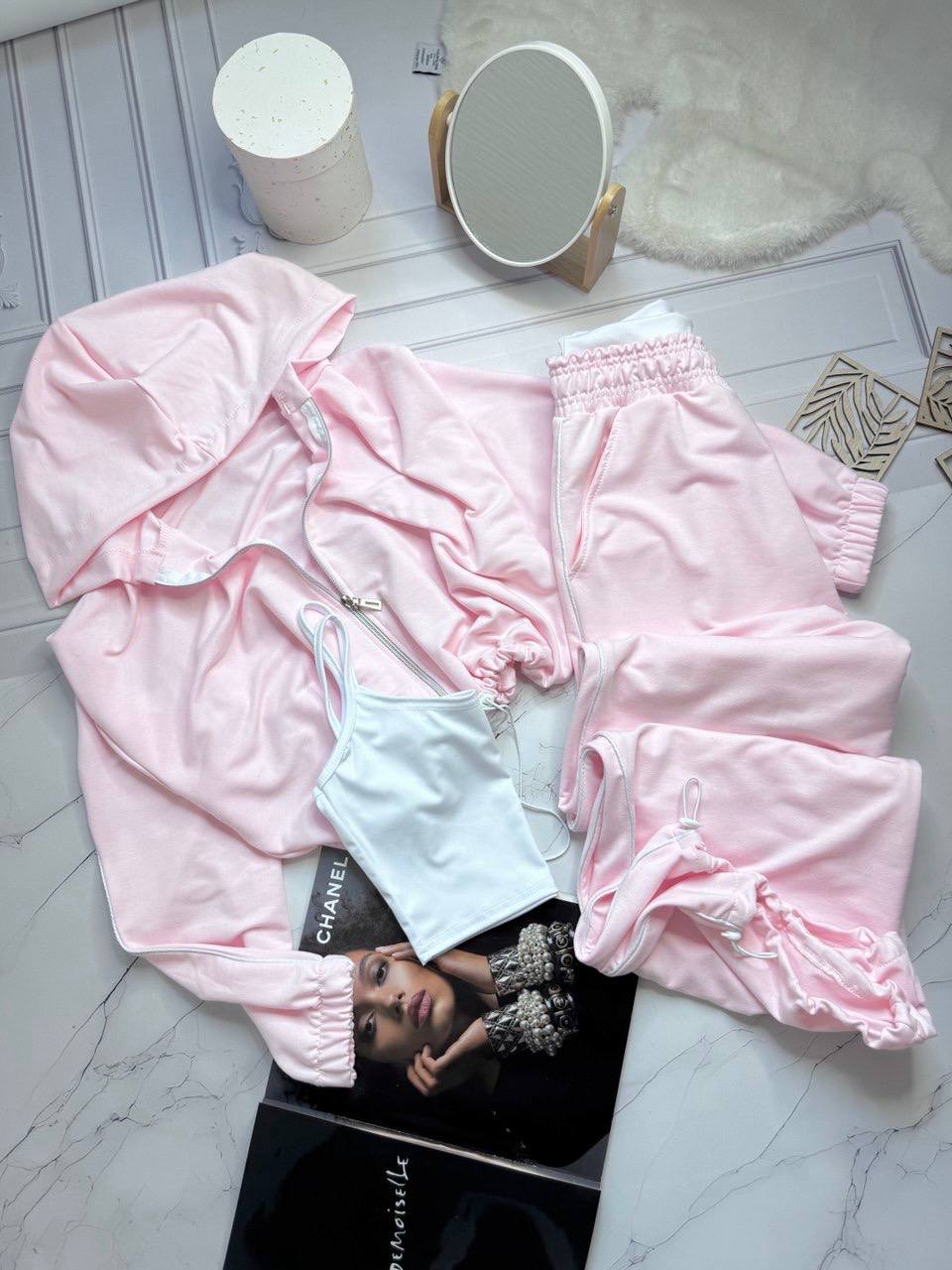 9ae40eec-faf0-11f0-8624-dee18ff4e8c0_1