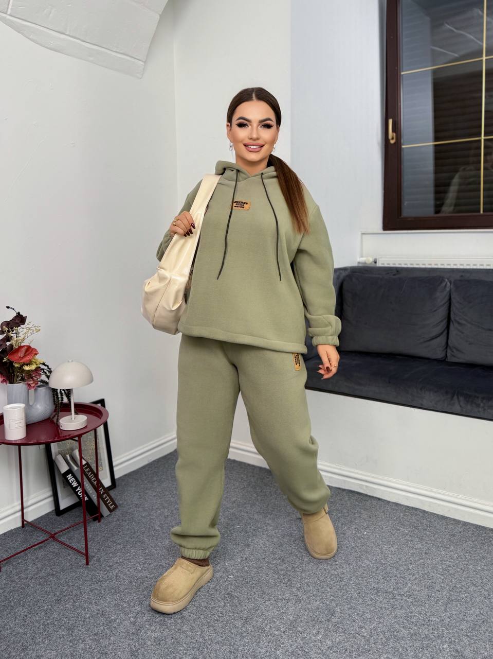 9b756fb2-ae81-11f0-8624-dee18ff4e8c0_1