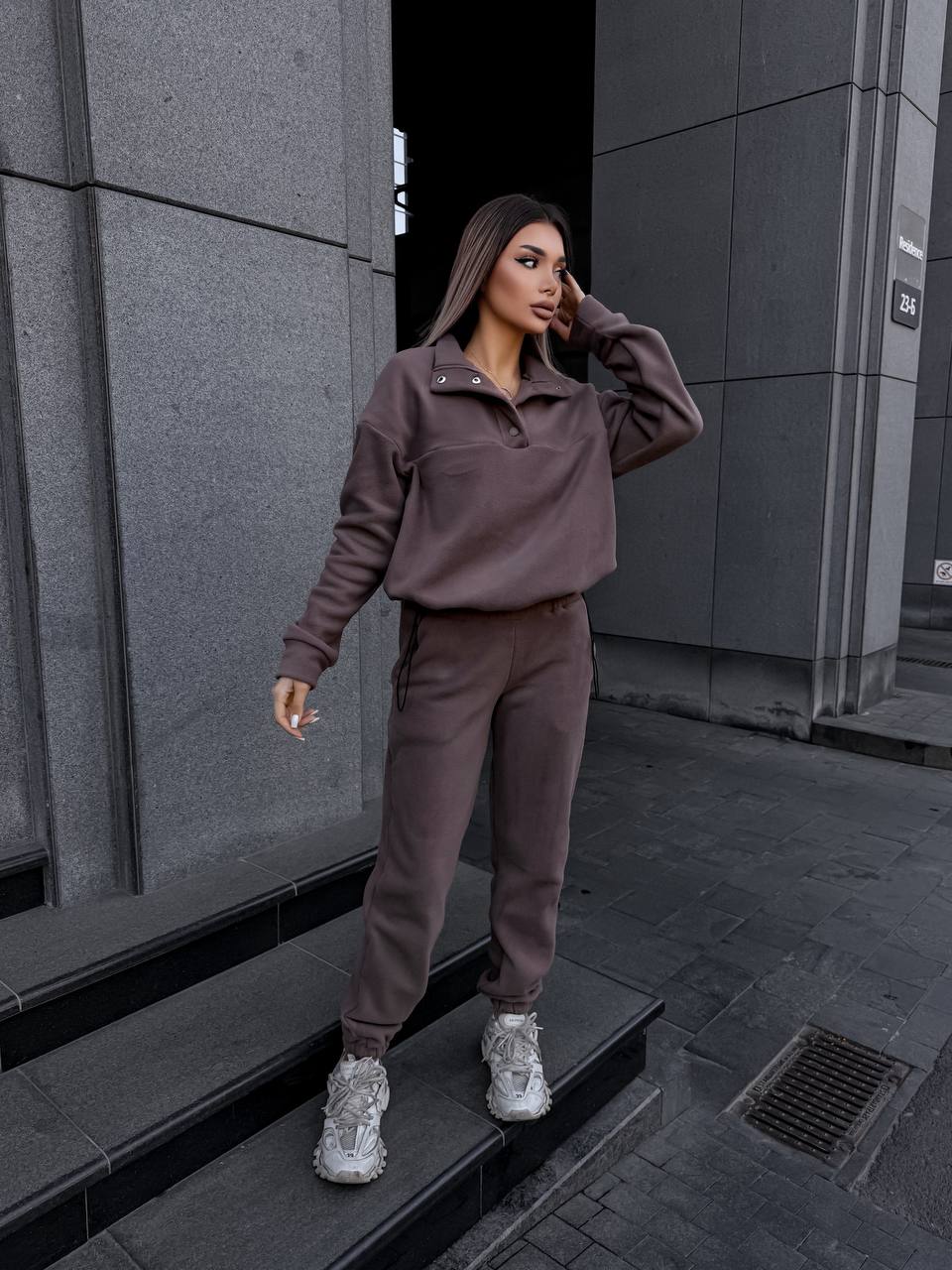 9fa4bc93-a5fb-11f0-8624-dee18ff4e8c0_1