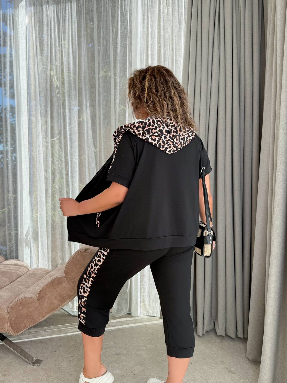 aba13dc7-5848-11f0-8622-dee18ff4e8c0_2