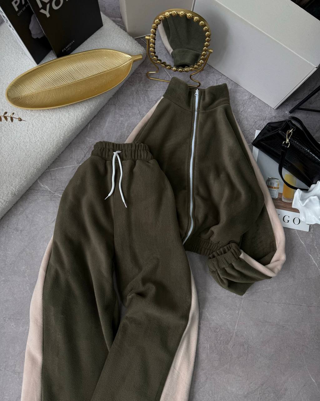 af685f03-f3df-11f0-8624-dee18ff4e8c0_2