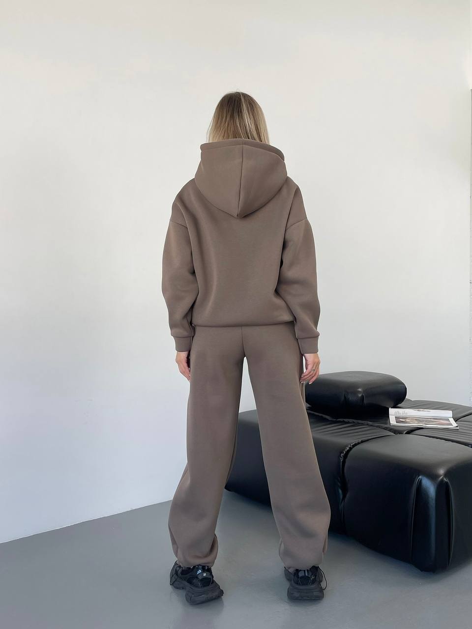 b3a30f0d-bffa-11f0-8624-dee18ff4e8c0_1