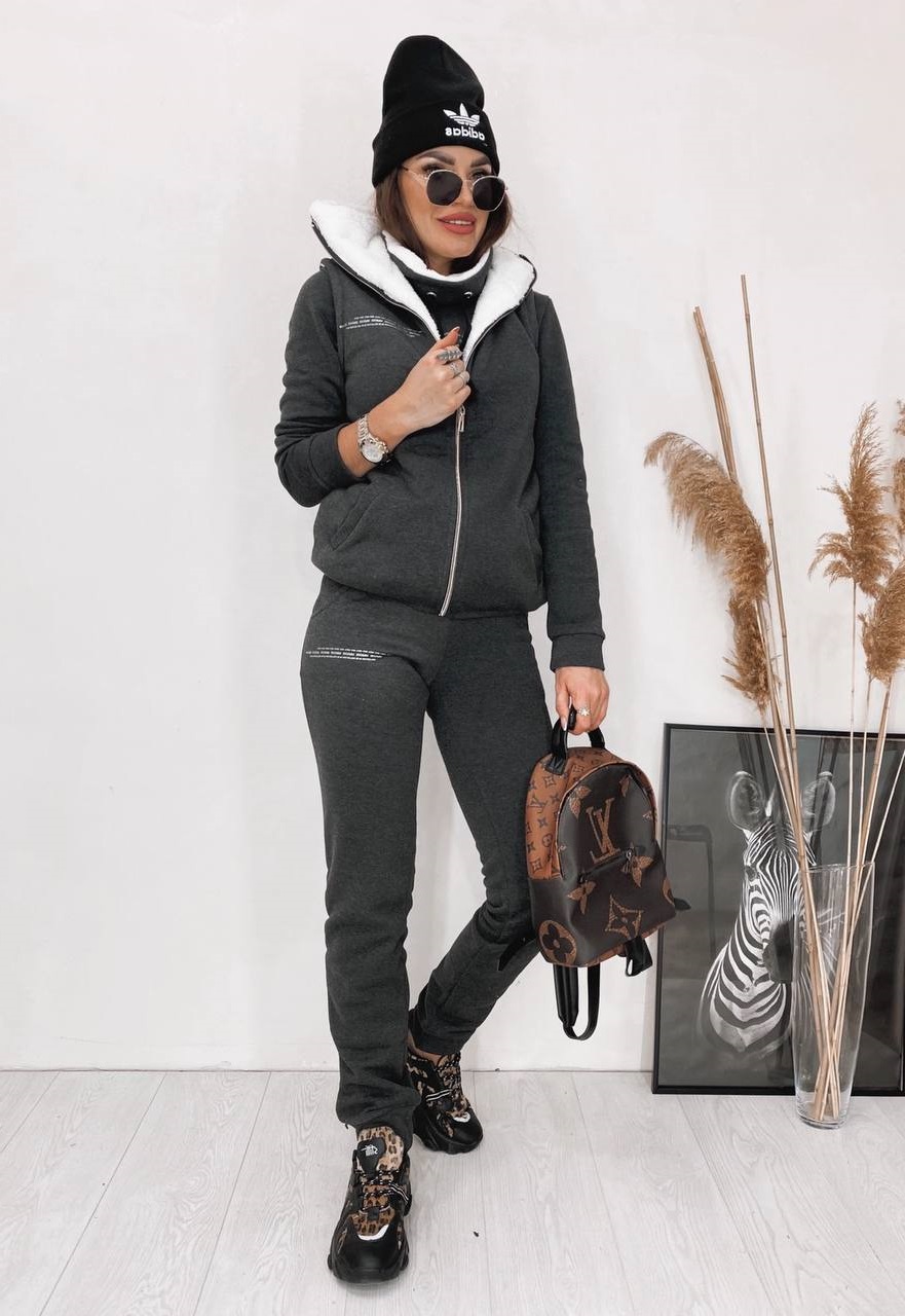 b7f92da7-a429-11ee-ad43-166b0be12ee5_2