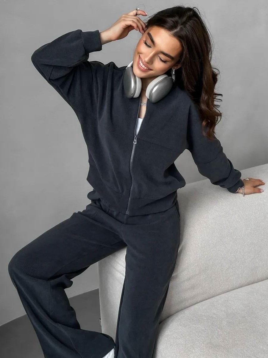 ba69ee0a-bdeb-11f0-8624-dee18ff4e8c0_2