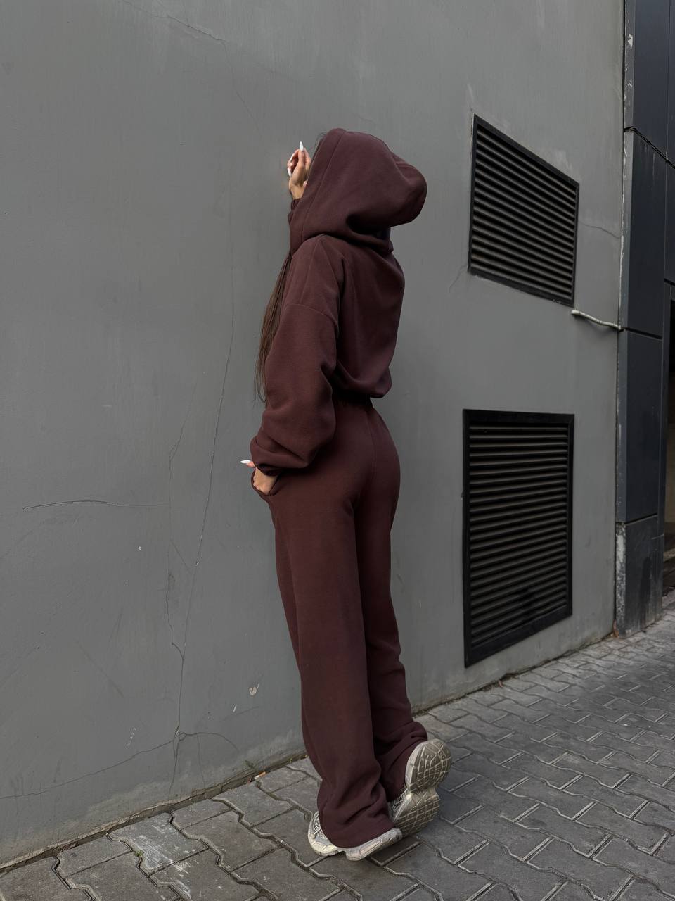 bb4d41b0-a60f-11f0-8624-dee18ff4e8c0_2