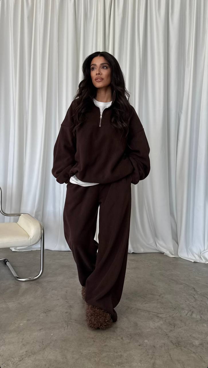 c09d2cd6-aac7-11f0-8624-dee18ff4e8c0_1