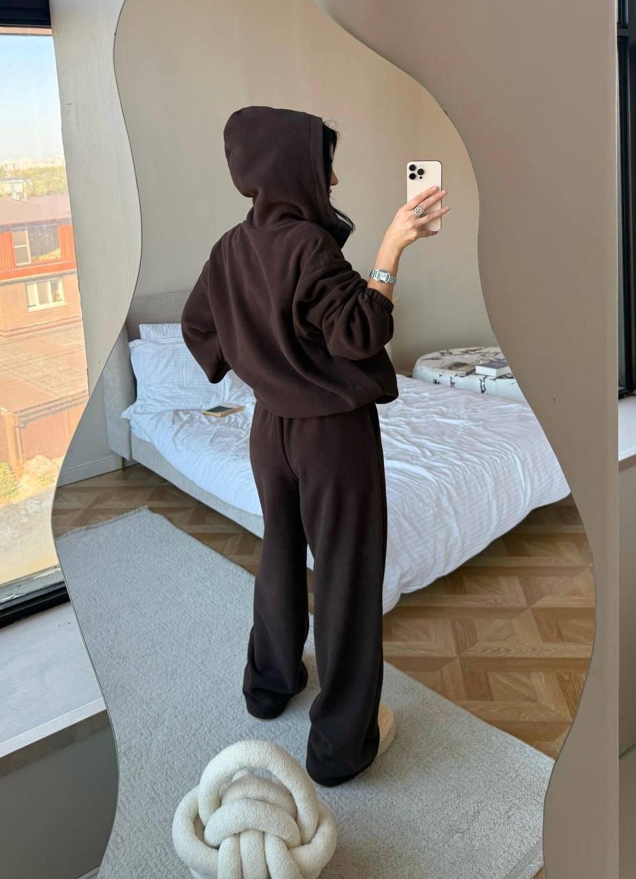 c11f9ab3-c006-11f0-8624-dee18ff4e8c0_2