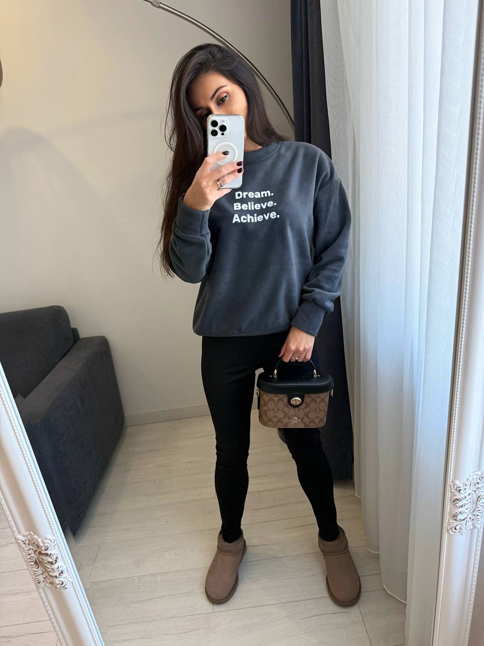 c961c60e-b828-11f0-8624-dee18ff4e8c0_1