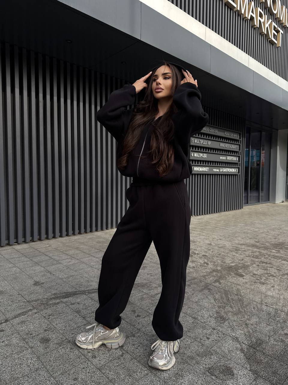 c9f8f759-f853-11f0-8624-dee18ff4e8c0_2