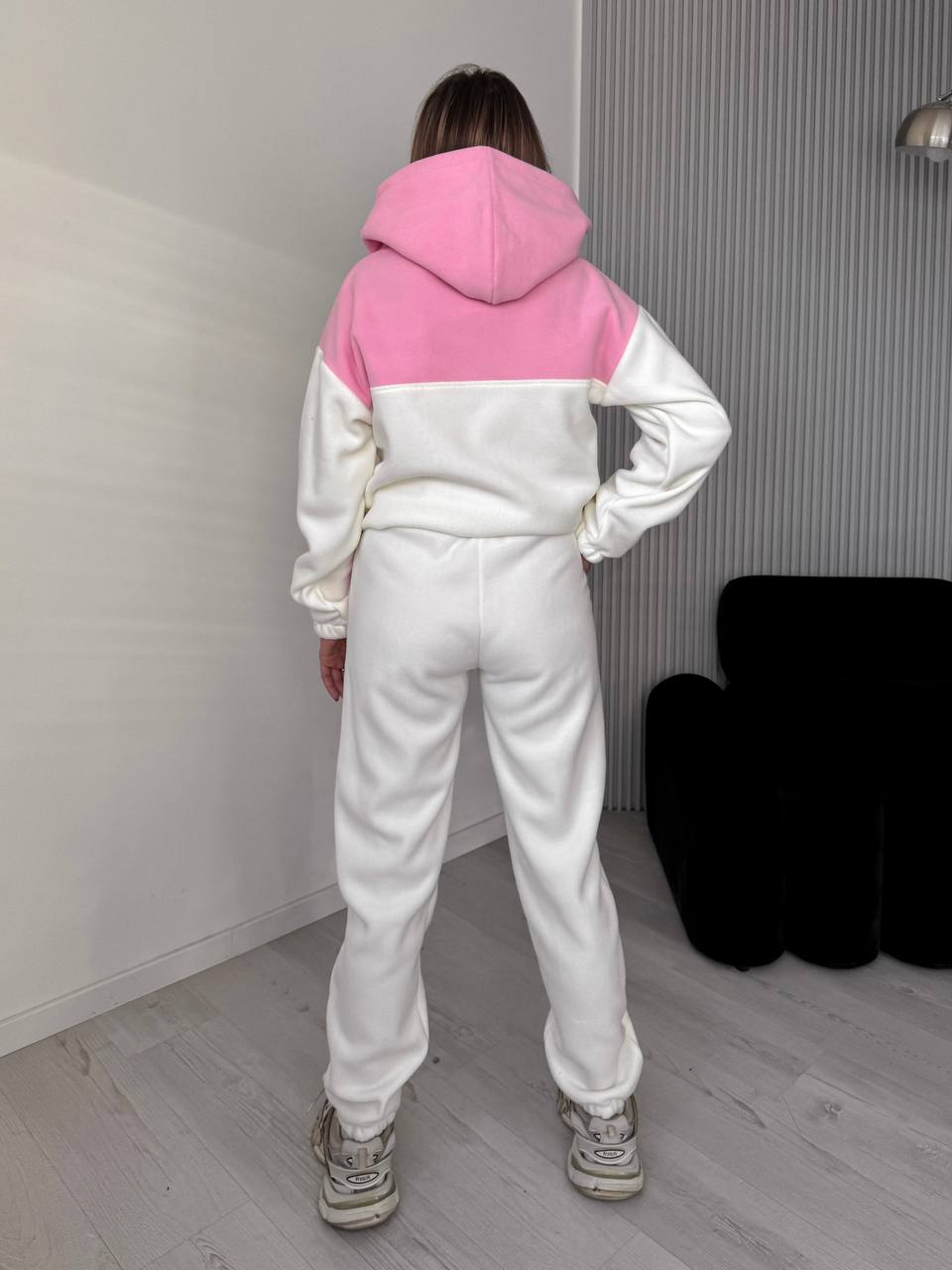 cf80396e-4943-11f0-8622-dee18ff4e8c0_2