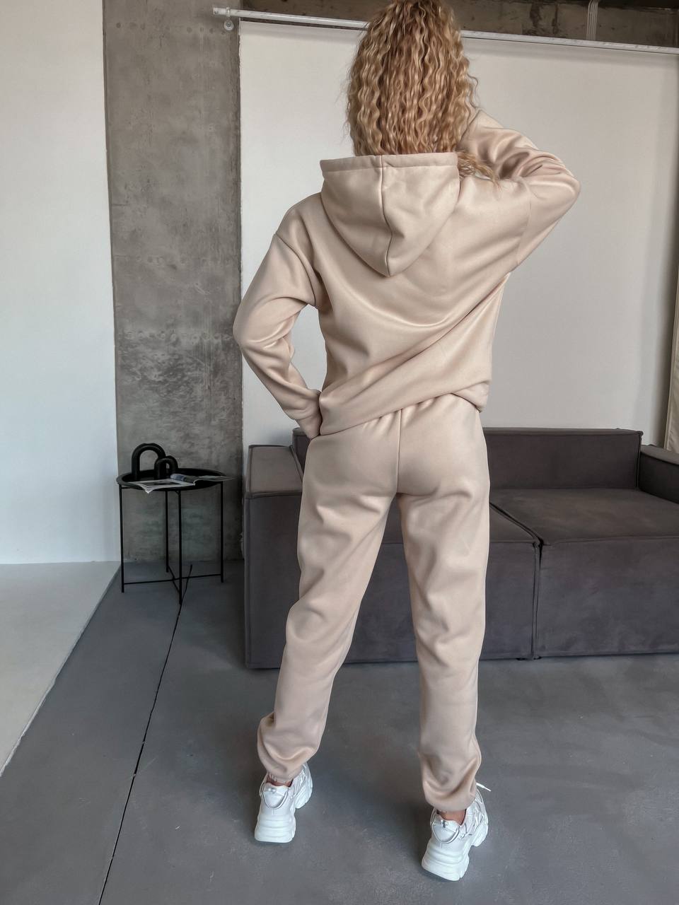 d1eda968-bc04-11f0-8624-dee18ff4e8c0_2