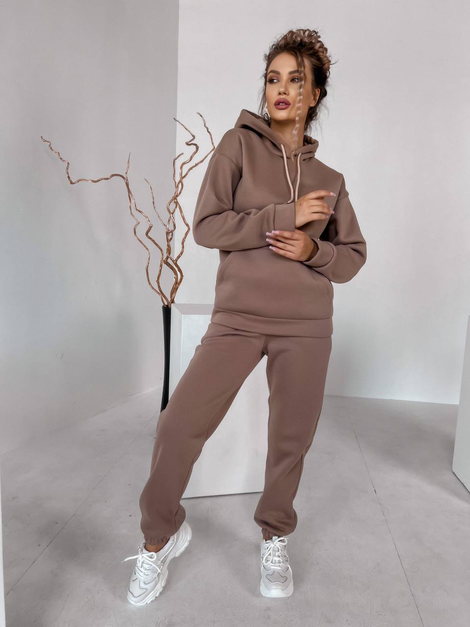 d1eda971-bc04-11f0-8624-dee18ff4e8c0_1