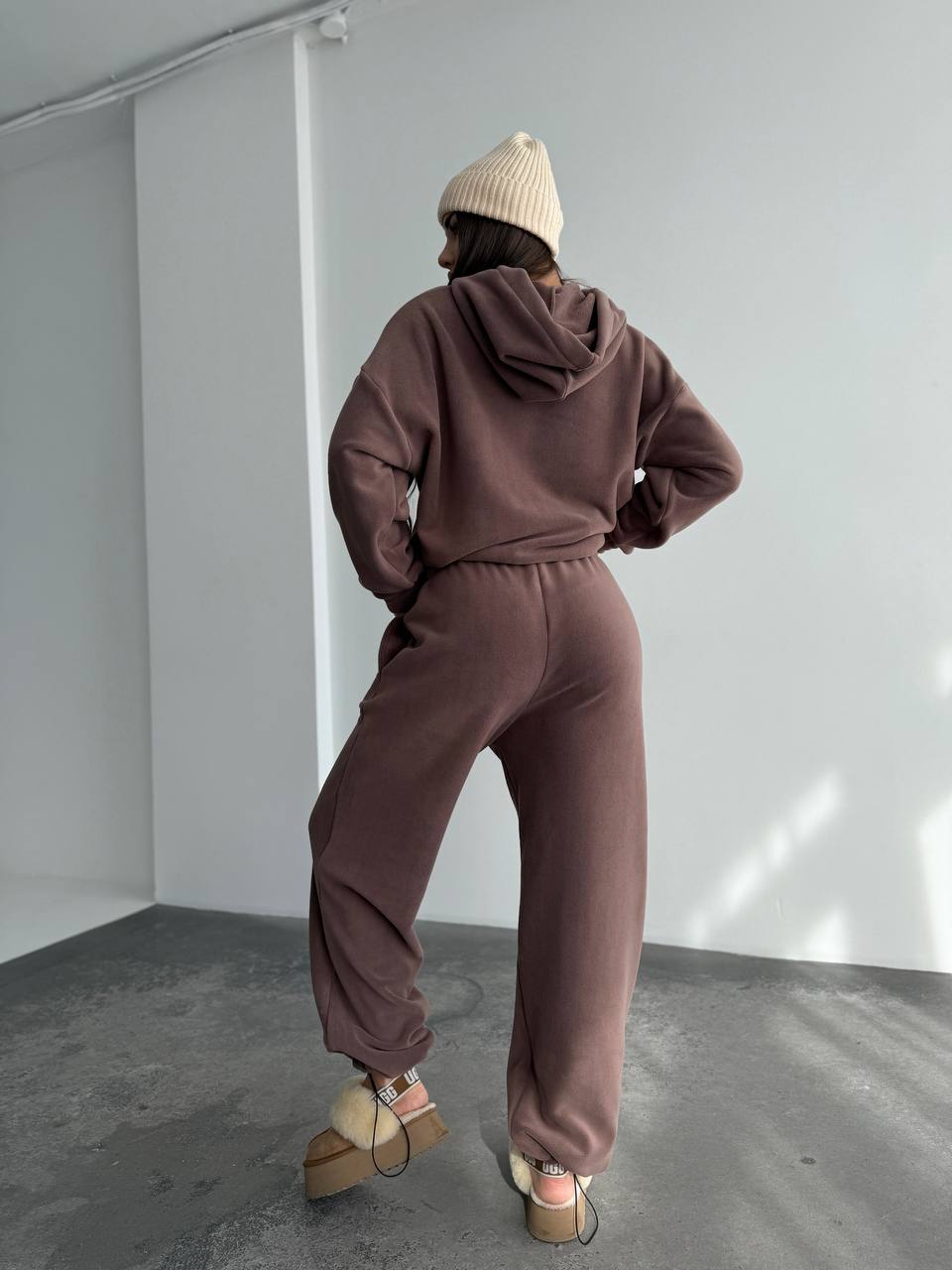 d2fe6777-be5e-11f0-8624-dee18ff4e8c0_1