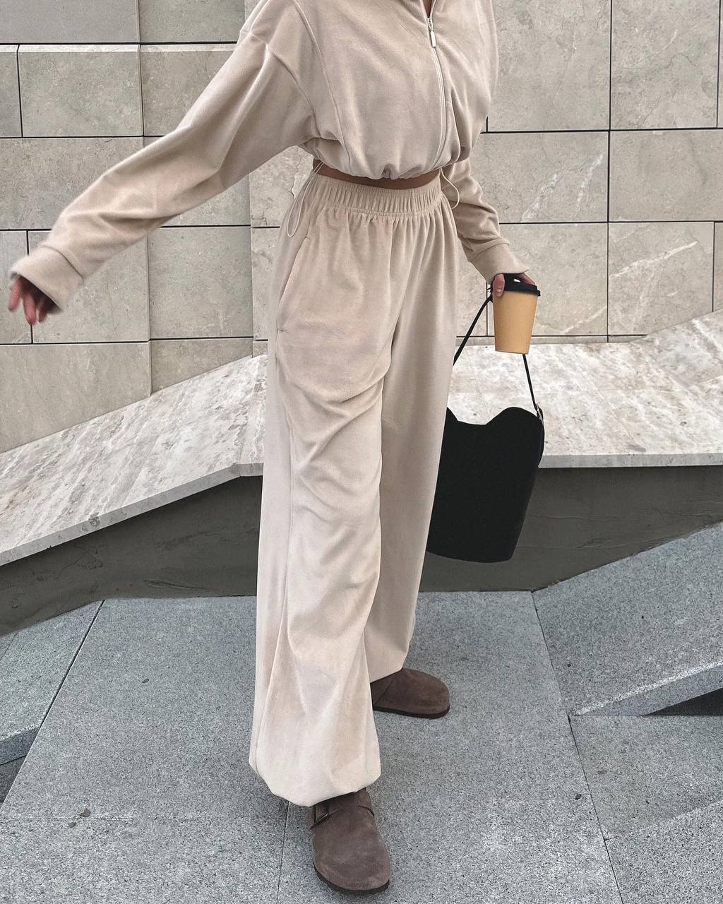 d8a4a28a-8184-11ef-8620-dee18ff4e8c0_2