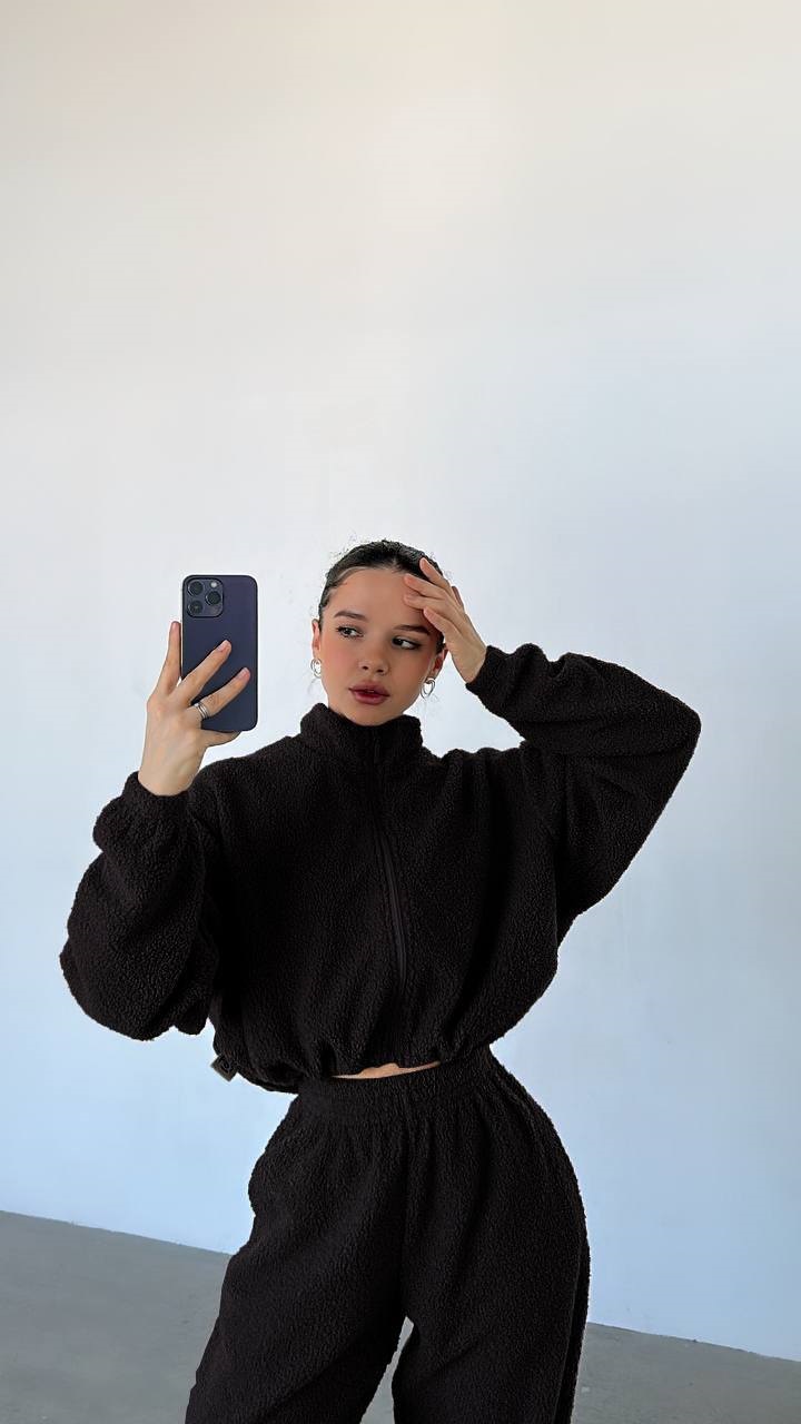 ddde6845-95be-11ef-8620-dee18ff4e8c0_1