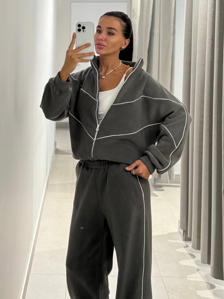 ea684887-c042-11f0-8624-dee18ff4e8c0_2