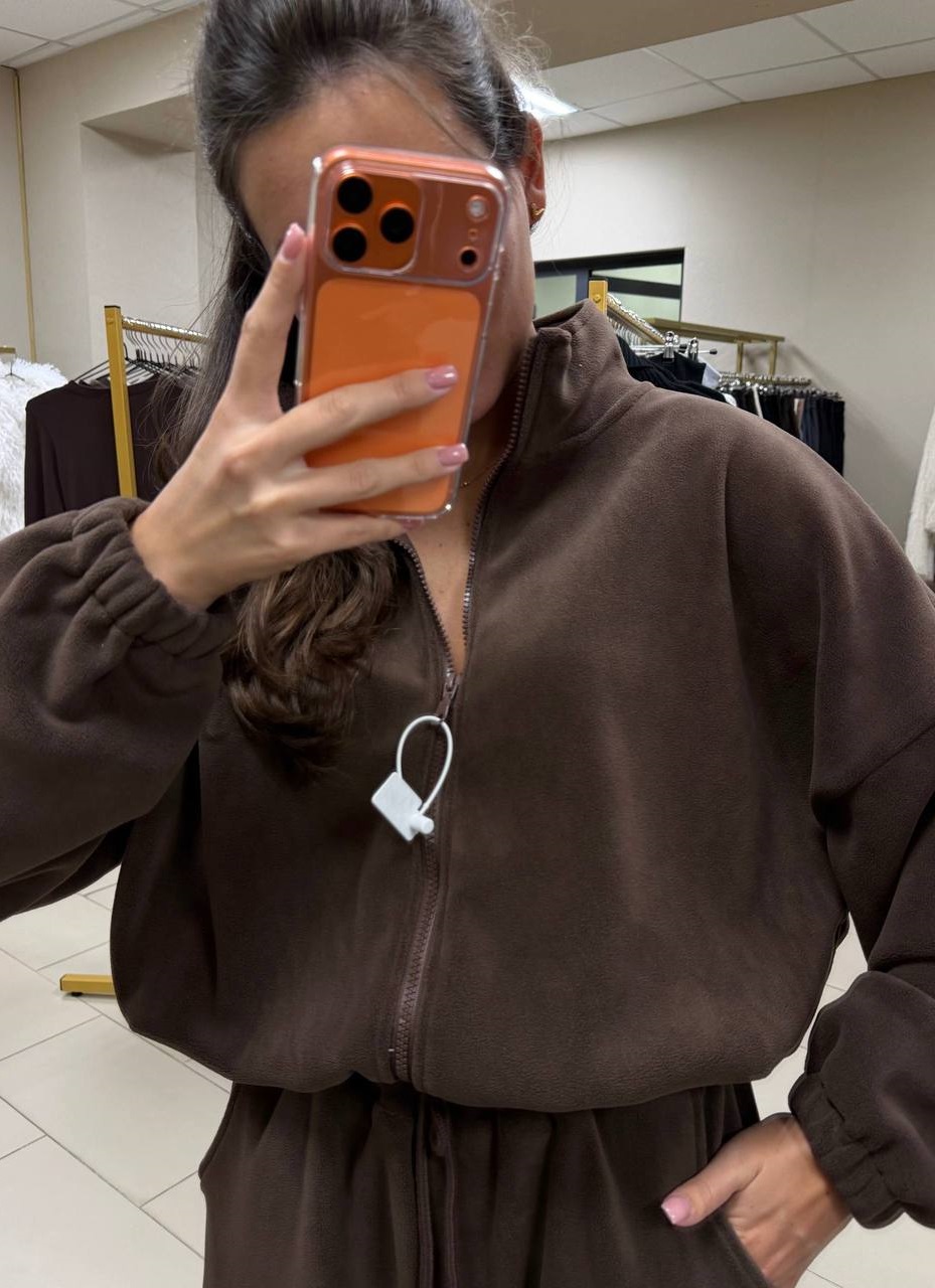 ea684898-c042-11f0-8624-dee18ff4e8c0_2