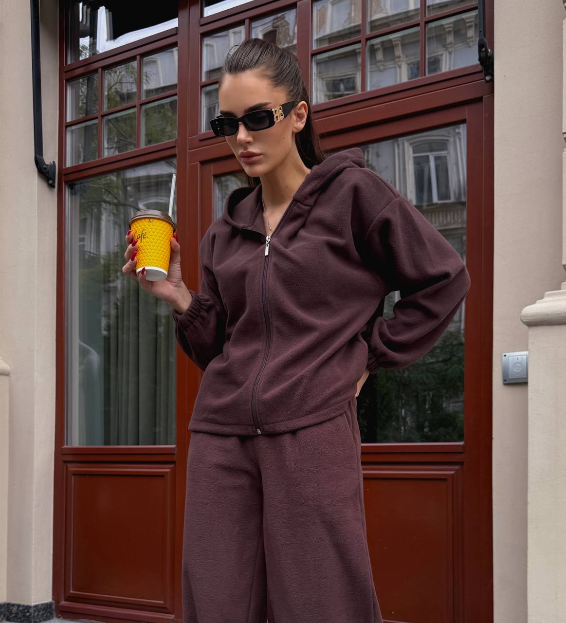 ef5c3043-4519-11f0-8622-dee18ff4e8c0_2