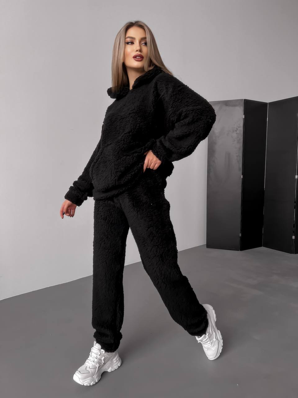 f8200443-c4c2-11f0-8624-dee18ff4e8c0_1