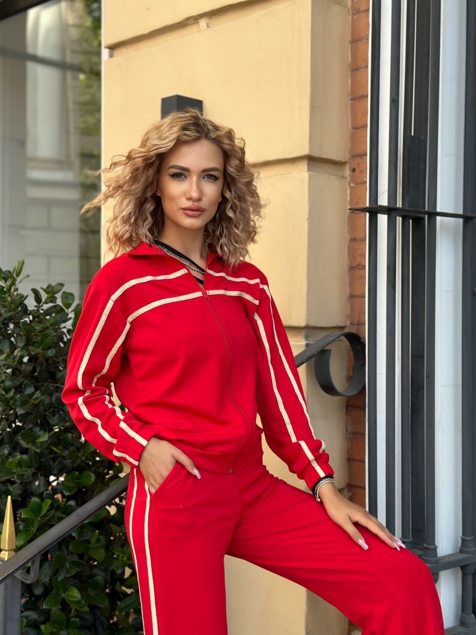 fbbfc6af-d977-11ef-8621-dee18ff4e8c0_2