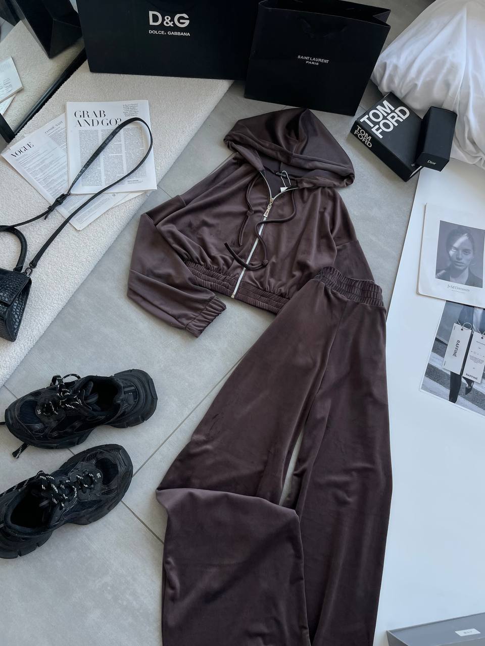 1665ca87-a3a7-11f0-8624-dee18ff4e8c0_2