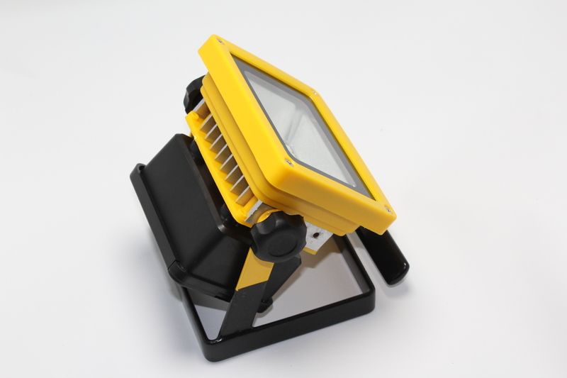 24051f9a-1362-11f0-8621-dee18ff4e8c0_1