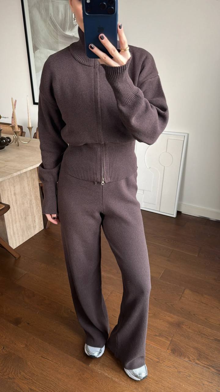 8f68bda4-f3e5-11f0-8624-dee18ff4e8c0_1