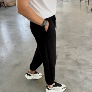 384566