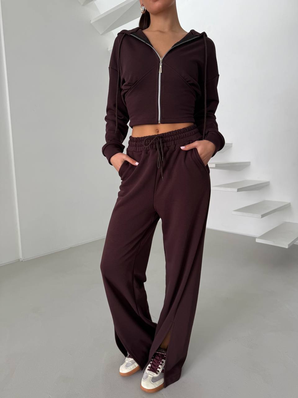 b292363f-16bb-11f1-8624-dee18ff4e8c0_2