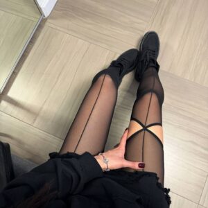 386403