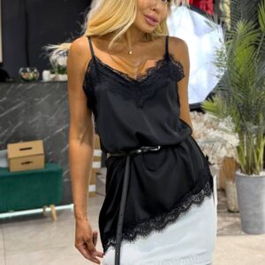 498111